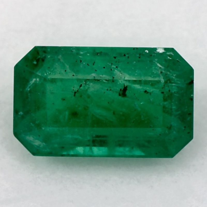 Szmaragd 1,54 ct, zielony, szlif ośmiokątny