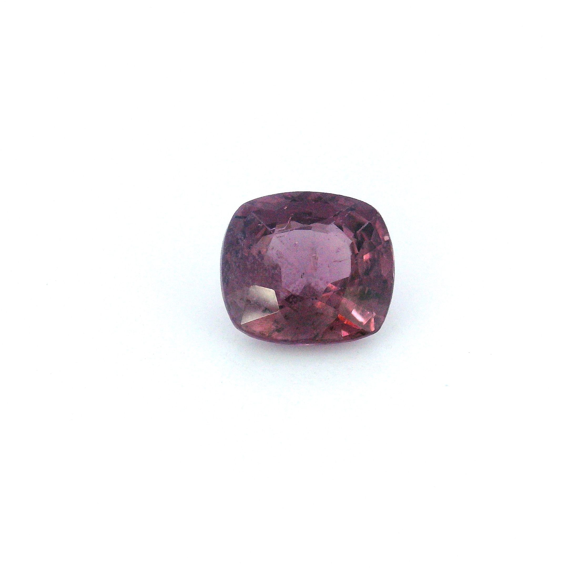 Spinel 2,00 ct, purpurowy, szlif cushion