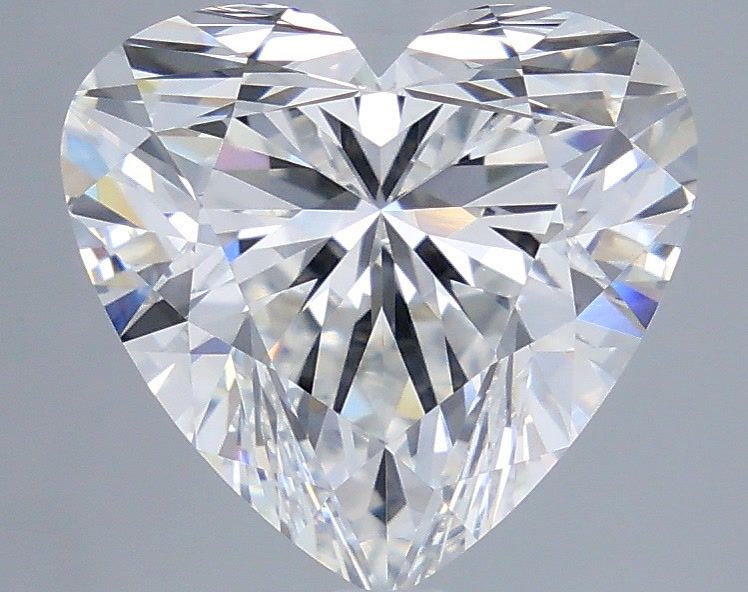 4.57 carat f VVS2 EX Cut IGI heart diamond